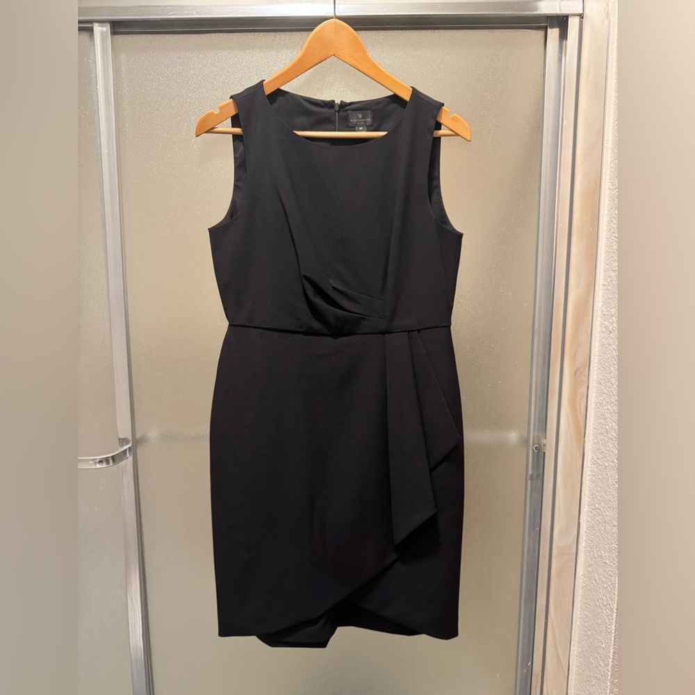 Elegant Black Sleeveless Dress